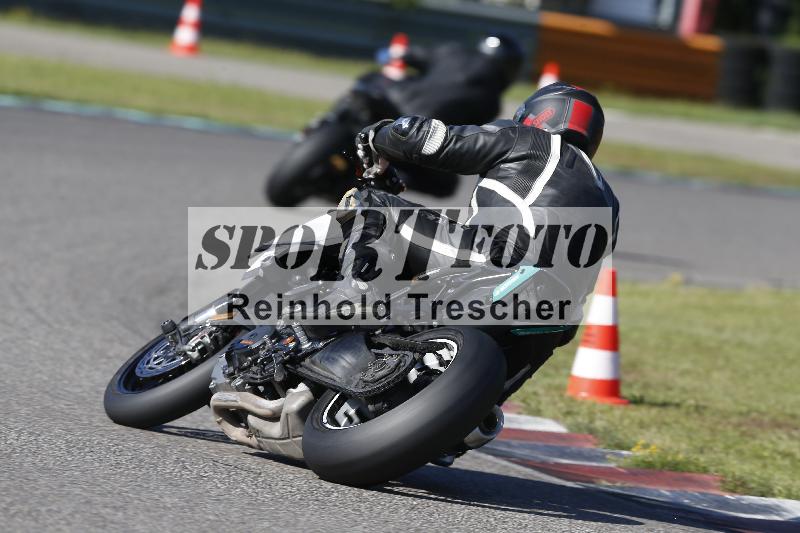 /Archiv-2024/56 10.08.2024 Plüss Moto Sport ADR/Einsteiger/32